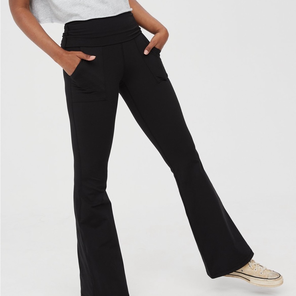OFFLINE by aerie the hugger high waisted foldover flare leggings